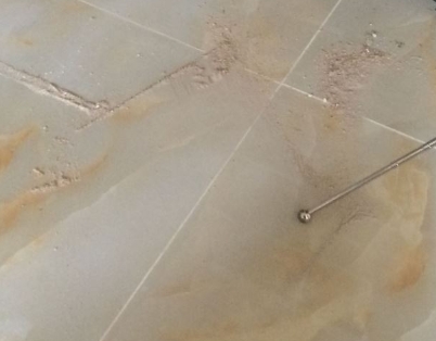 绍兴市瓷砖空鼓维修公司分享粘合剂选择不当在瓷砖铺贴过程中可能导致以下问题